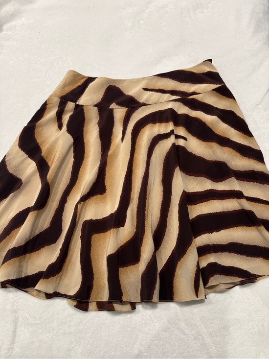 Ralph Lauren Dresses & Skirts - Ralph Lauren Cream and Brown Zebra-Stripe Skirt EUC Size 16